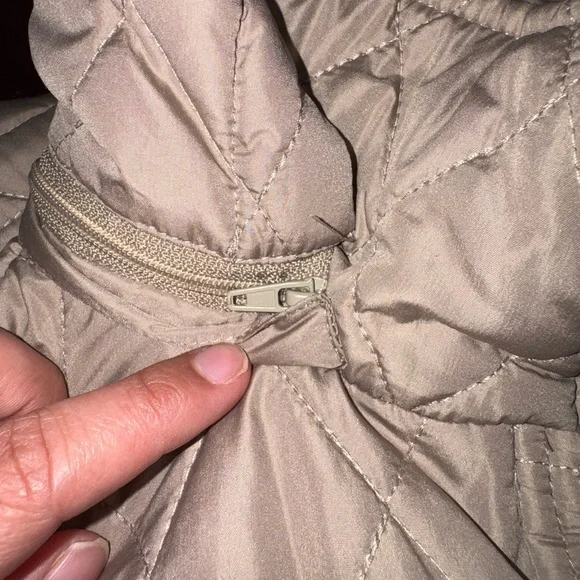 Michael Kors Women's Quilted Anorak Jacket Tan Hooded Zip Front Coat Size M - Picture 15 of 15